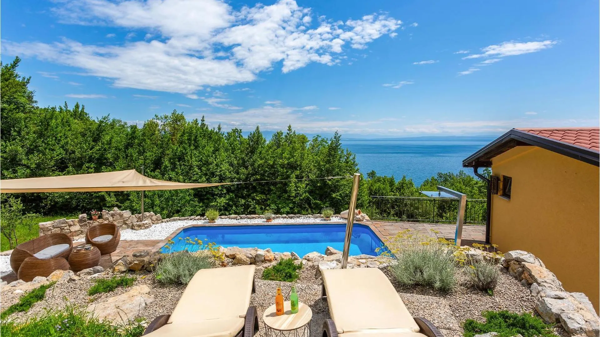 別荘 Cozy Home In Lovran With Outdoor Swimming Pool